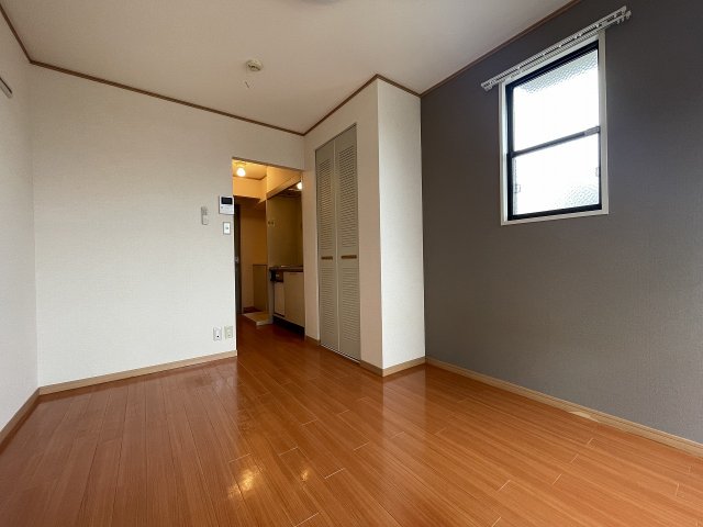 居室・リビング　ゆったりとした居間です