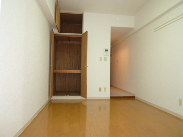 居室・リビング　※別室参考写真。居室