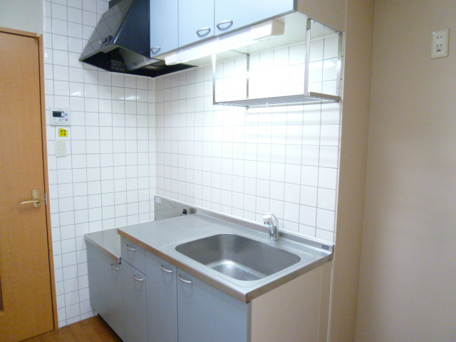 キッチン　※別部屋写真参照