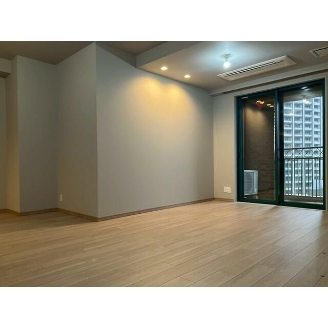 居室・リビング　※別部屋参考写真