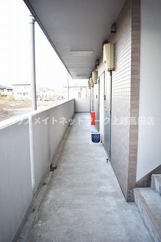ロビー　共用廊下