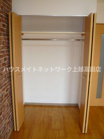 収納　収納（参考103室内写真）