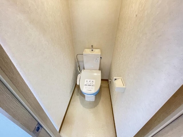 トイレ　同物件別室のイメージ画像となります
