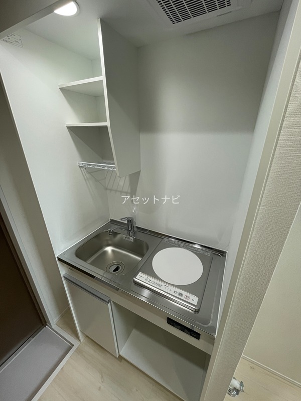 キッチン　※別タイプの参考画像になります。
