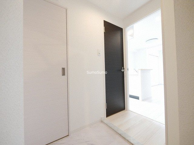 玄関　落ち着いた玄関です