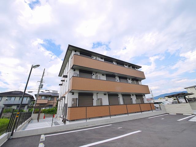 建物外観　洋風で素敵な外観です。