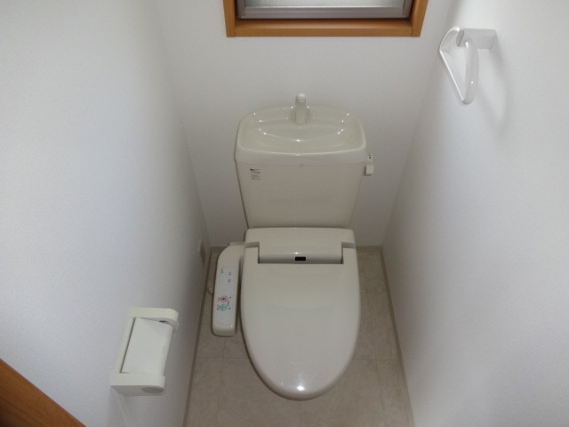 トイレ　快適に使用できる、清潔感にこだわったトイレです。