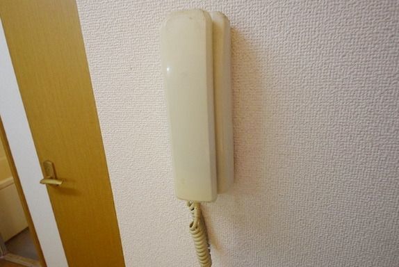 セキュリティ　～インタホンも付いていて安心です～