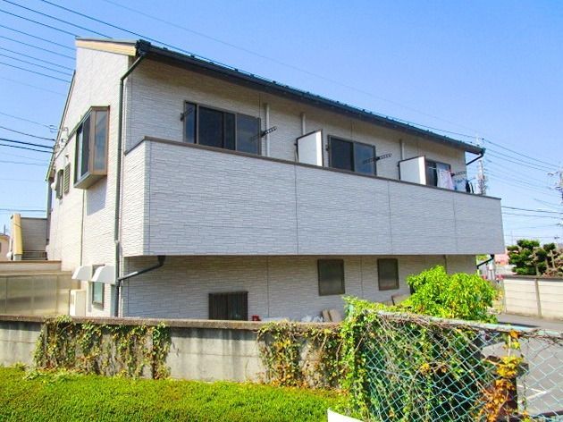 建物外観　★駅が近くて毎日の通勤通学に便利ですね★