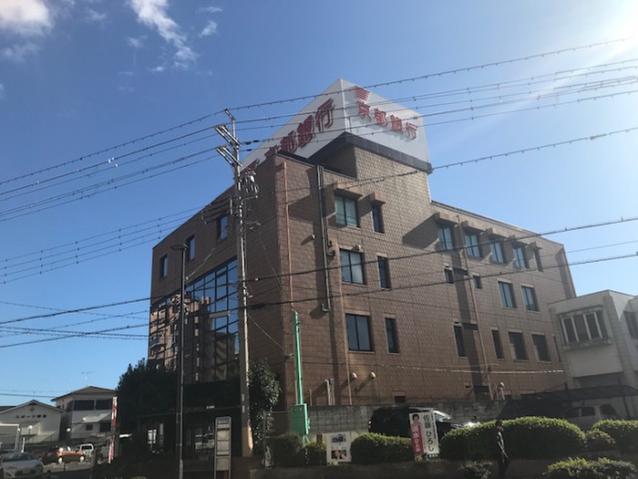 銀行　京都銀行瀬田支店（銀行）まで400m