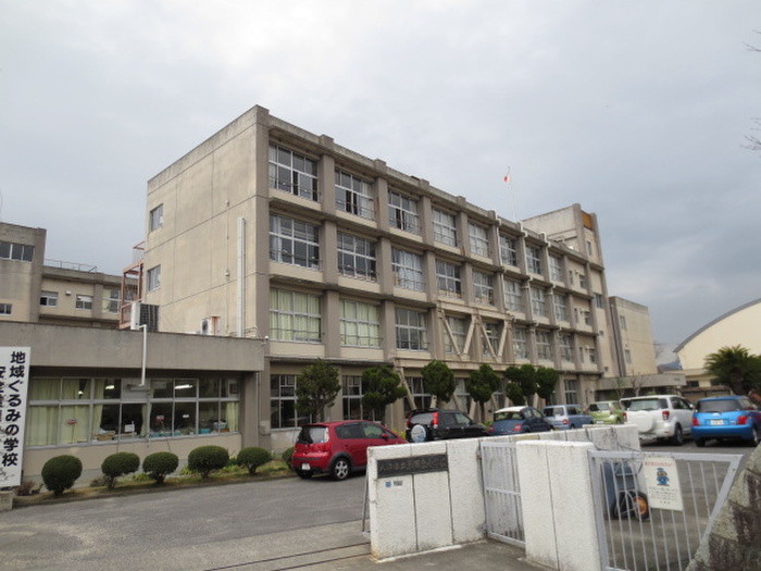 小学校　瀬田東小学校（小学校）まで500m