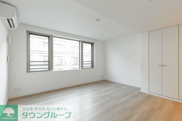 居室・リビング　Dタイプ2023年1月撮影 同タイプ402号室の写真です