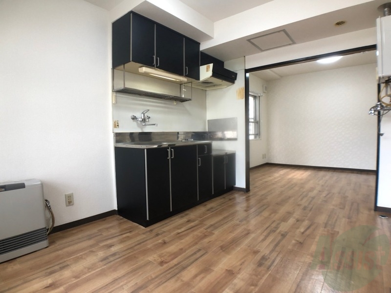 居室・リビング　広くてキレイなお部屋が広がっていて、充実した生活が送れそう。
