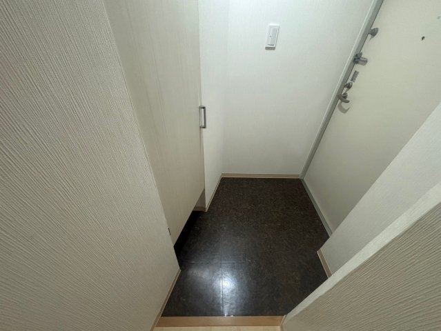 玄関　写真はイメージです。