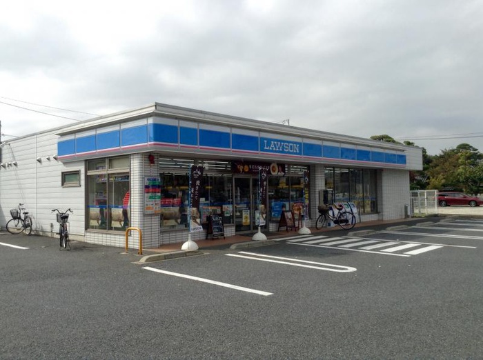 コンビニ　ローソン（コンビニ）まで500m