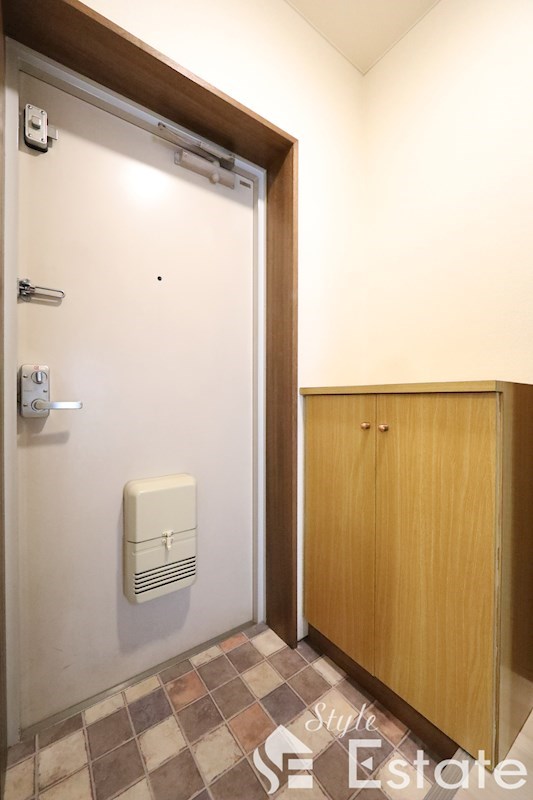 玄関　玄関