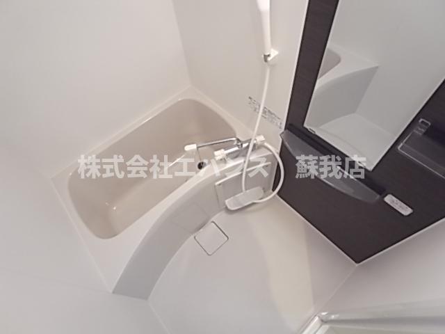 バス・シャワールーム　きれいなお風呂です