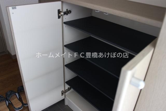 収納　下駄箱