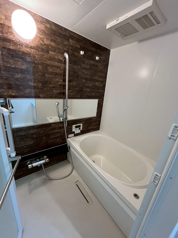 バス・シャワールーム　別部屋参考写真