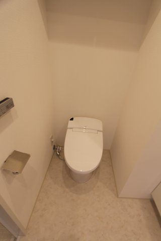 トイレ　コンパクトで使いやすいトイレです