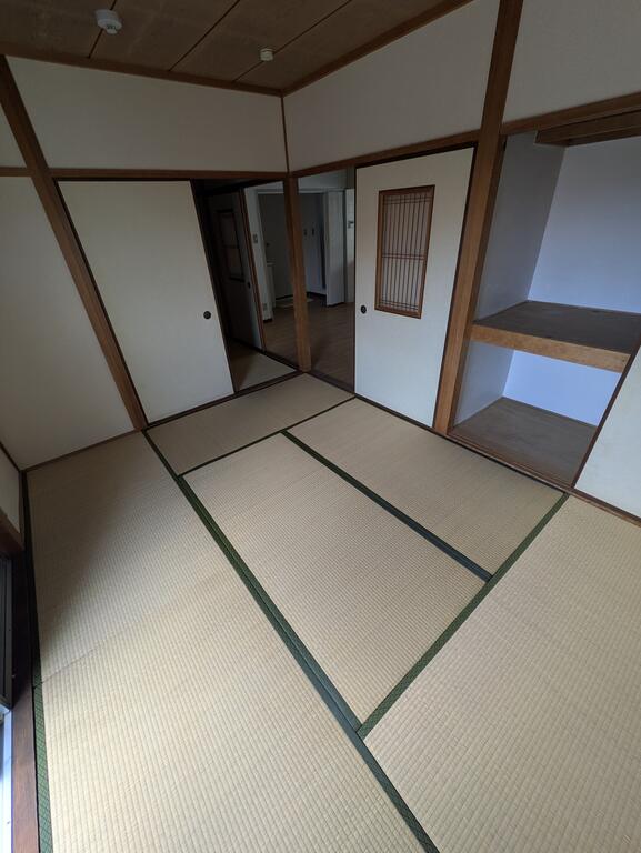 緑町ハイツの内装写真