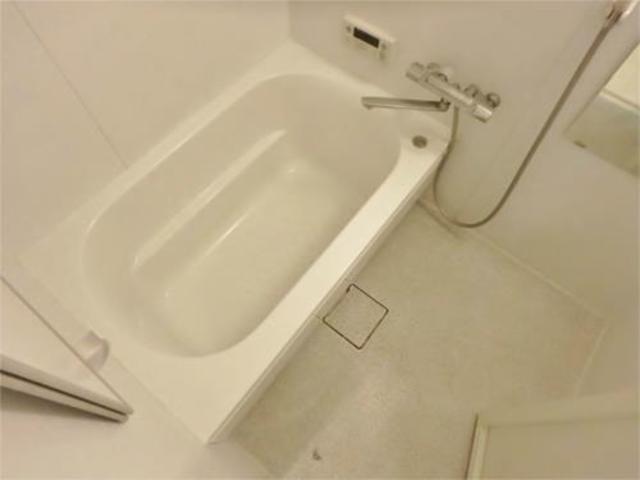バス・シャワールーム　もちろんバストイレ別
