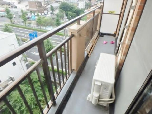 バルコニー　南向きでお洗濯もバッチリ