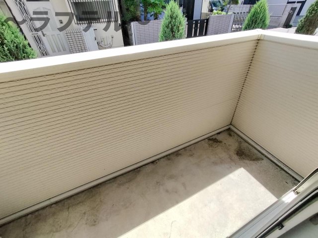 バルコニー　別部屋イメージ写真