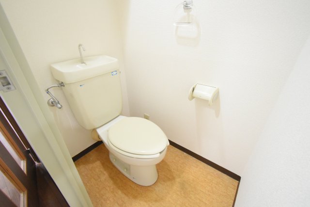トイレ　他号室参考写真