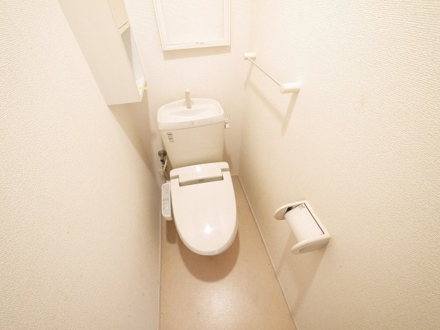 トイレ　シンプルで使いやすいトイレです