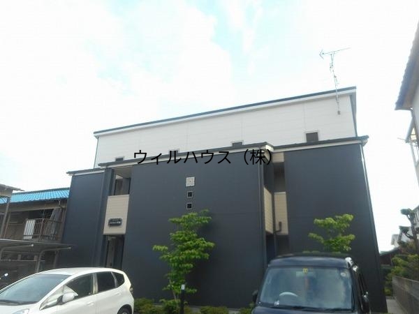 建物外観　ロフト付き！