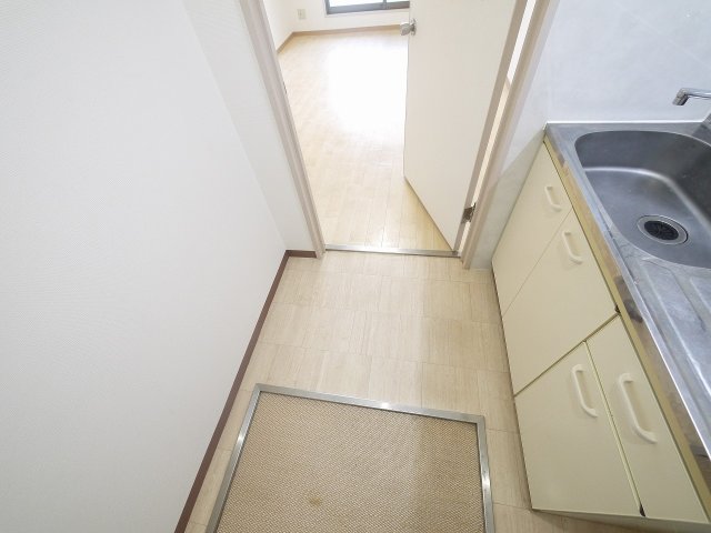 玄関　シンプルで使いやすい玄関です