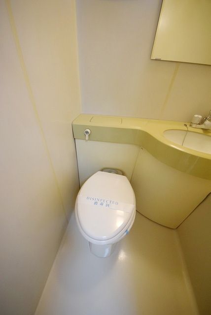 トイレ　別部屋参考写真
