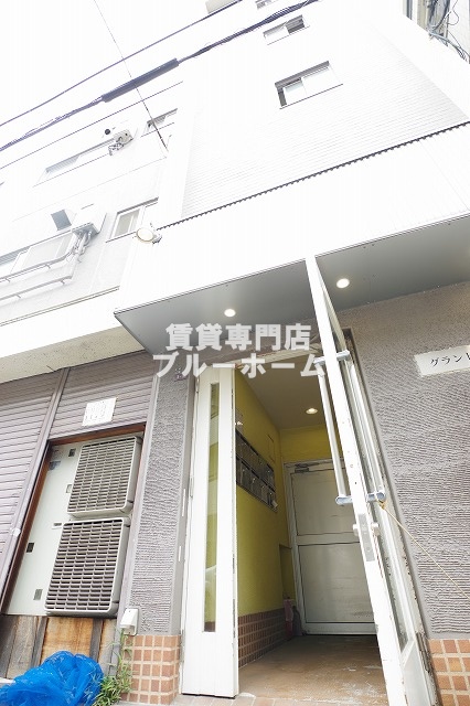 建物外観　立派な外観です！