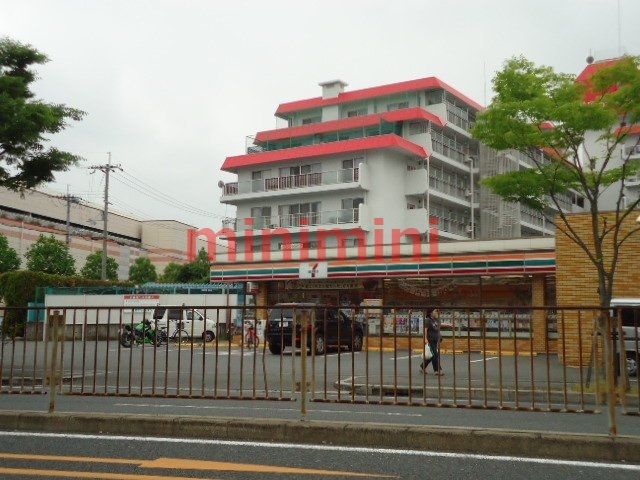 コンビニ　セブンイレブン吹田山田南店（コンビニ）まで2171m