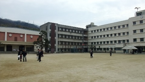 中学校　大東市立四条中学校（中学校）まで1430m