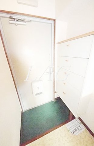 玄関　玄関です。