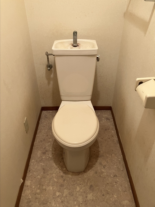 トイレ　コンパクトで使いやすいトイレです