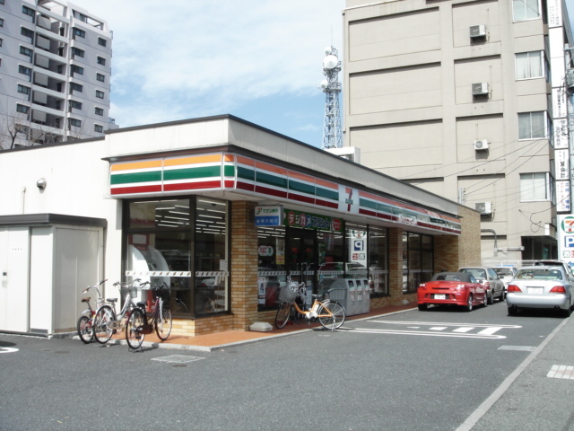 コンビニ　セブンイレブン厚木水引店（コンビニ）まで279m