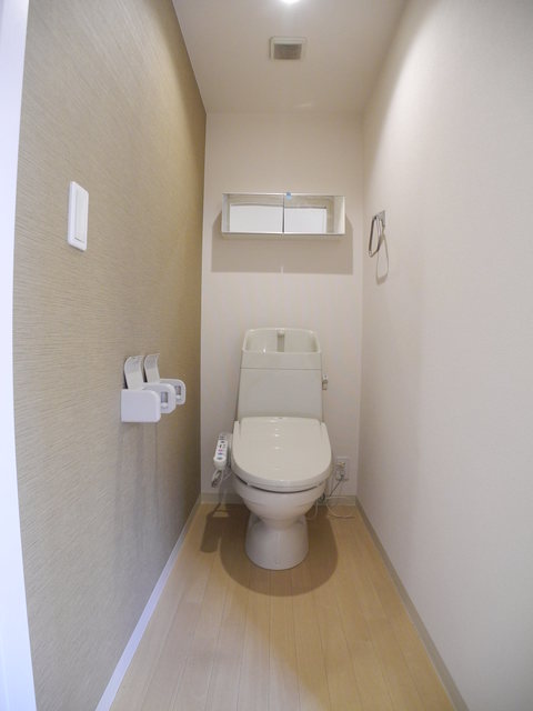トイレ　※同タイプのお部屋のお写真です。