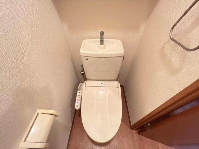 トイレ　シャワー付トイレ