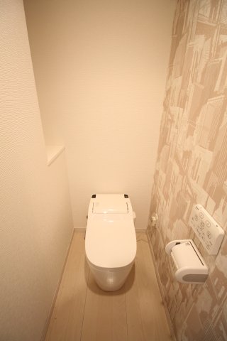 トイレ　ブランノワール　北区東田端2