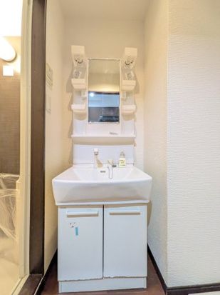 洗面設備　ブランノワール　北区東田端2