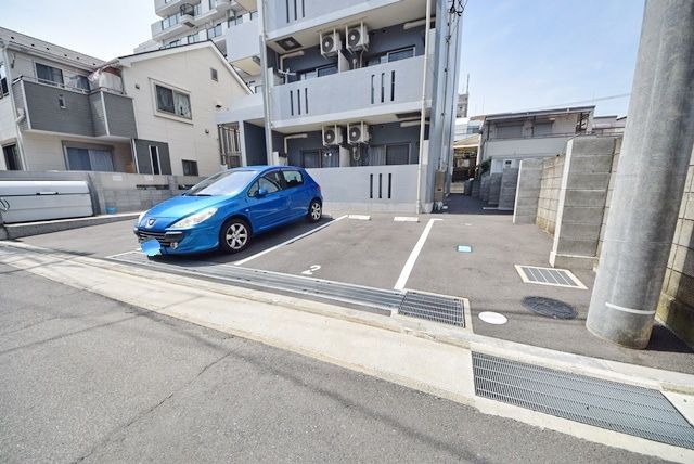駐車場　★敷地内駐車場★