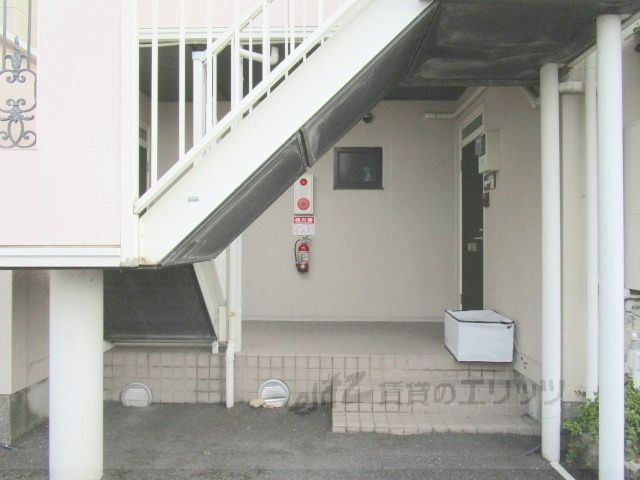 エントランス　通路