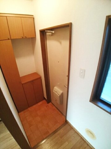 玄関　きれいな玄関です