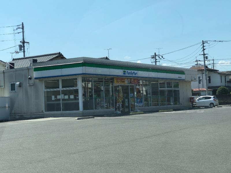 コンビニ　ファミリーマート 高松仏生山北店（コンビニ）まで474m