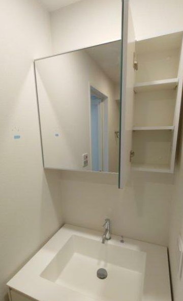 洗面設備　別部屋参考写真