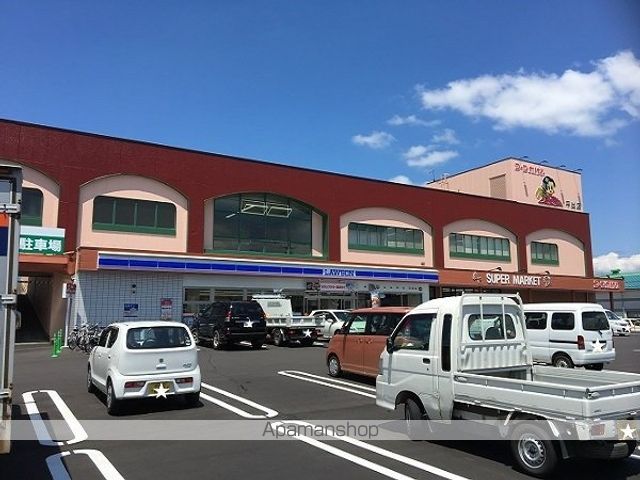 コンビニ　ローソン越前平出店（コンビニ）まで450m