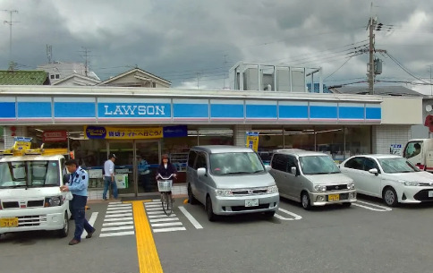 コンビニ　ローソン 尼崎大庄西町三丁目店（コンビニ）まで241m